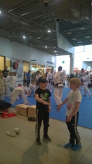 Lämmittelyä kummaltakin lajilta